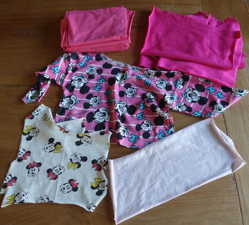 partij fijne roze tricot lapjes voor kinderkleding, Hobby en Vrije tijd, Stoffen en Lappen, Overige materialen, 120 cm of meer