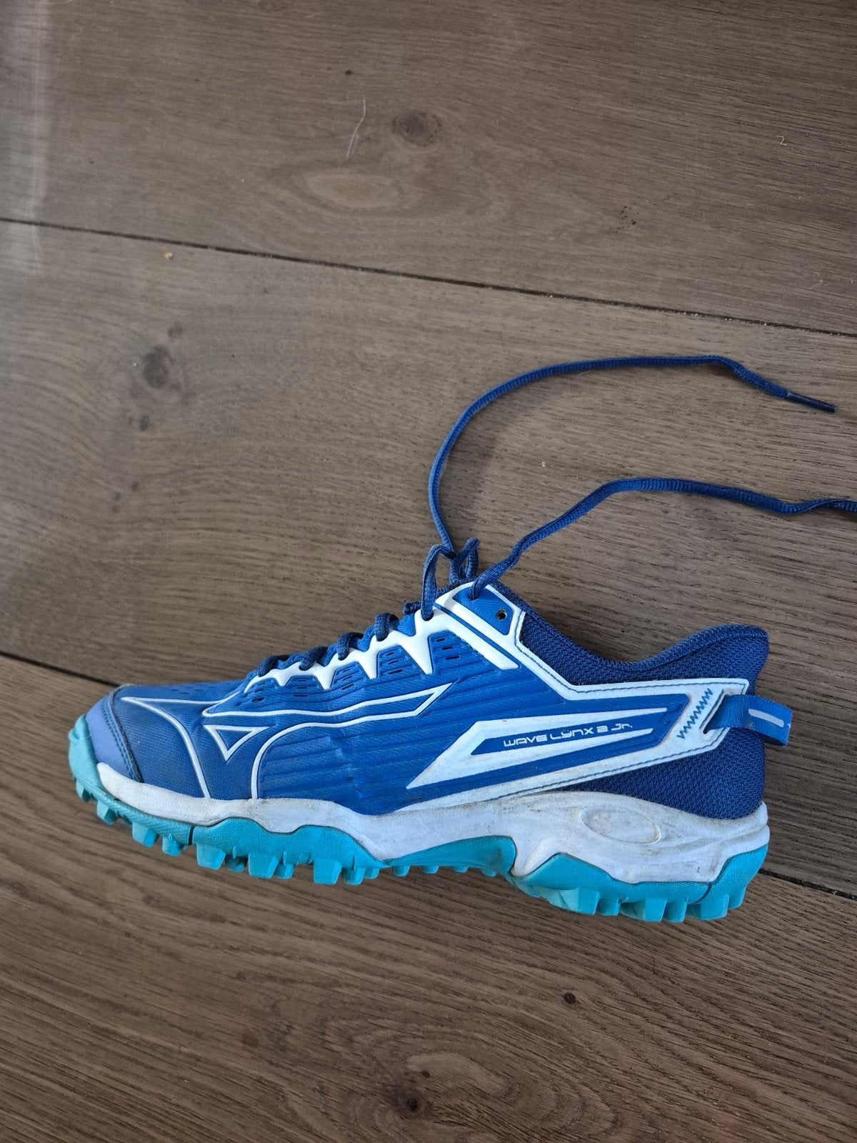 Mizuno Wave Lynx 3X kunstgras- Maat 37, Ophalen of Verzenden, Overige typen