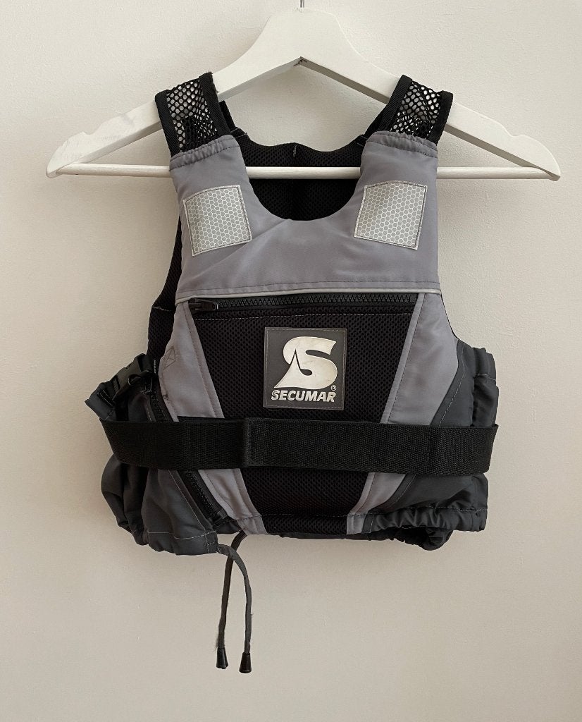secumar lifejacket reddingvest zwemvest zeilen surf, Watersport en Boten, Watersportkleding, Ophalen of Verzenden, Zo goed als nieuw