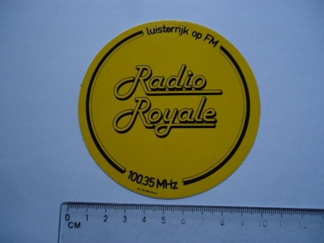 sticker oud PIRAAT Radio Royale royaal zender piraten ether, Verzenden, Zo goed als nieuw, Bedrijf of Vereniging