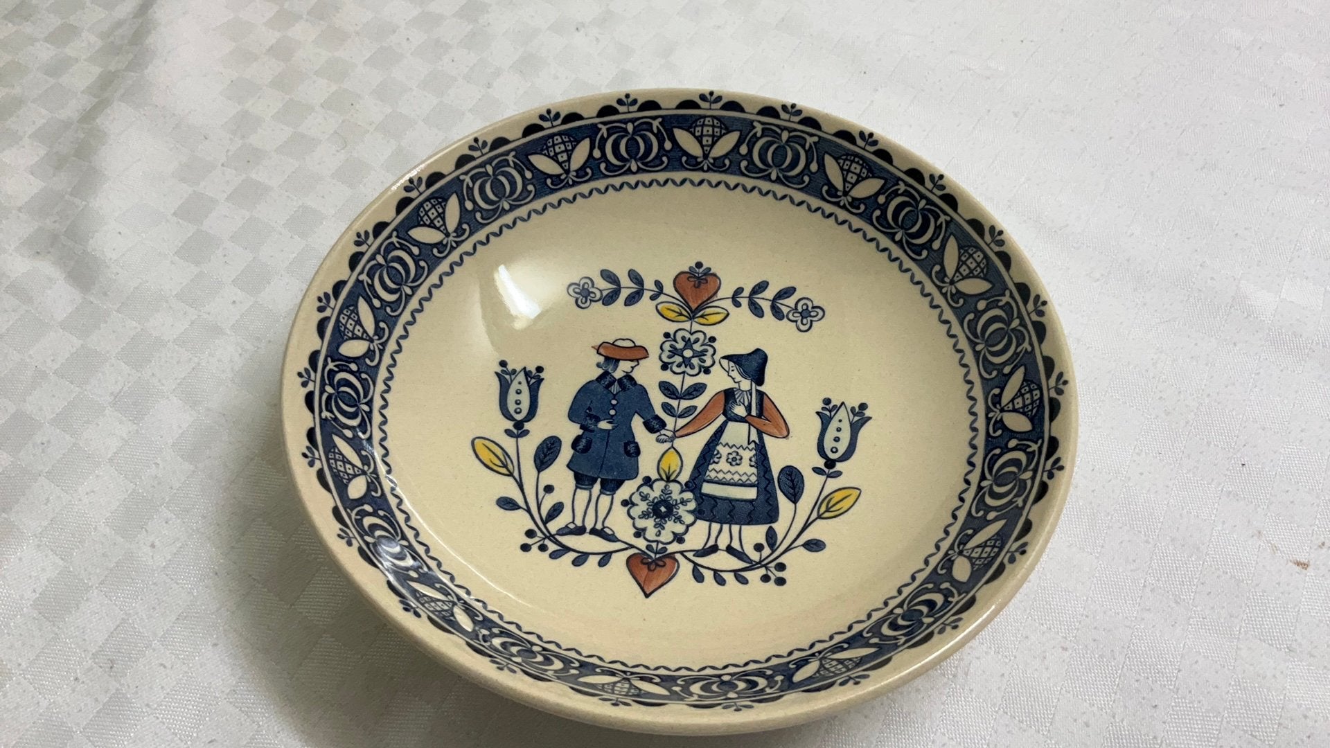 Johnson brothers, hearts &flowers, kom, vintage buiten tafel, Ophalen of Verzenden