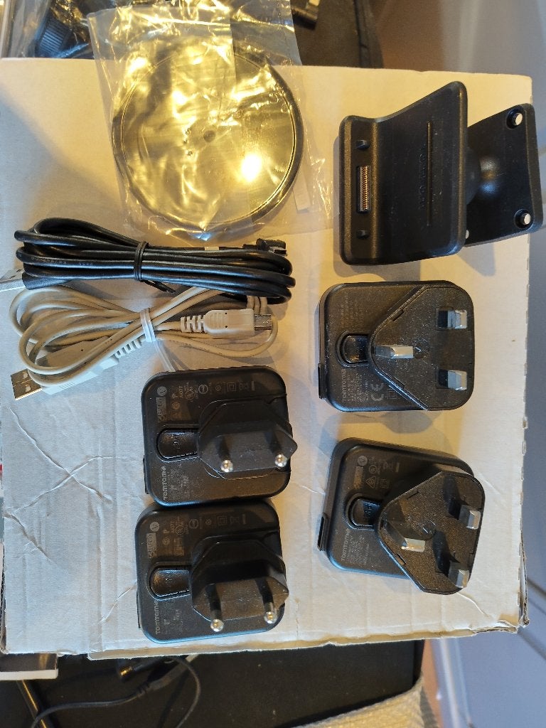 tomtom USB kabels diverse soorten en stekkers europa, Ophalen of Verzenden