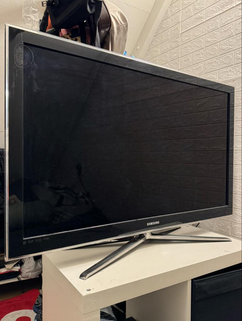 Samsung LE46C750R2W TV, Ophalen, Gebruikt, LCD, Samsung