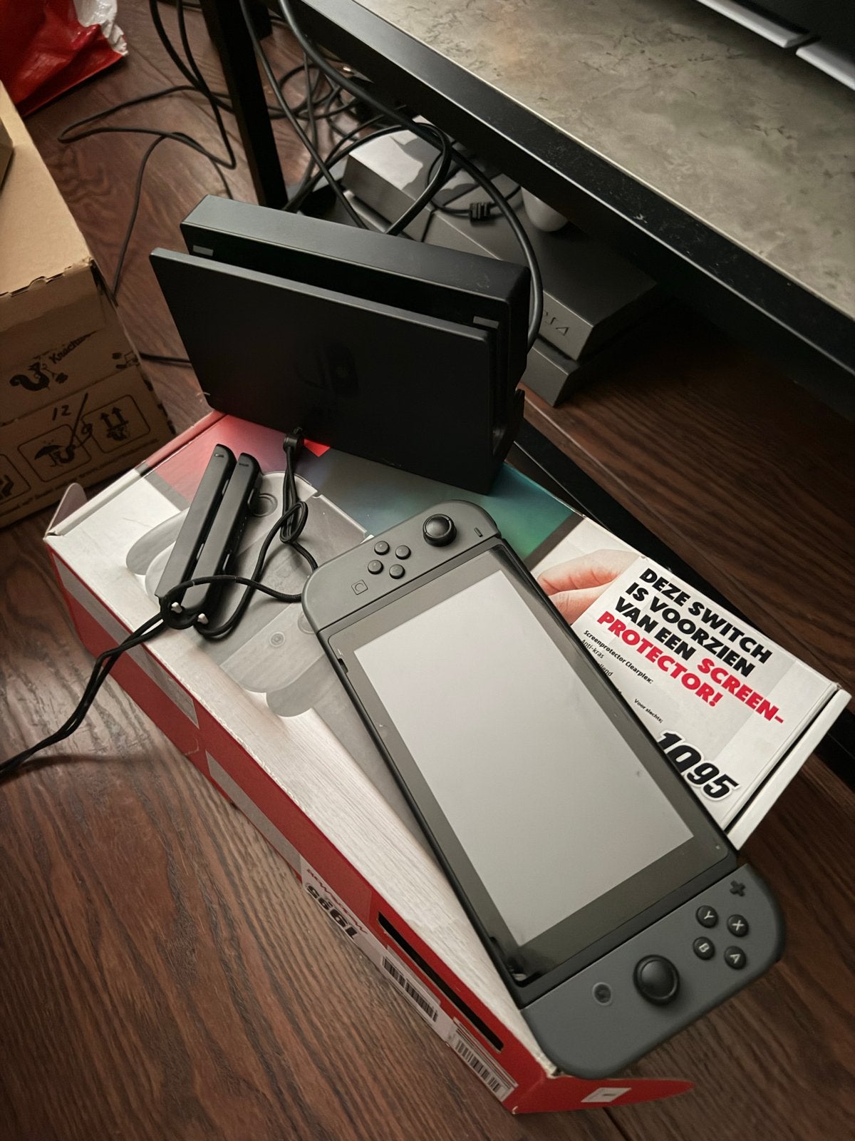 Nintendo Switch Original - Compleet met doos en accessoires, Ophalen, Gebruikt, Met 2 controllers, Switch Original