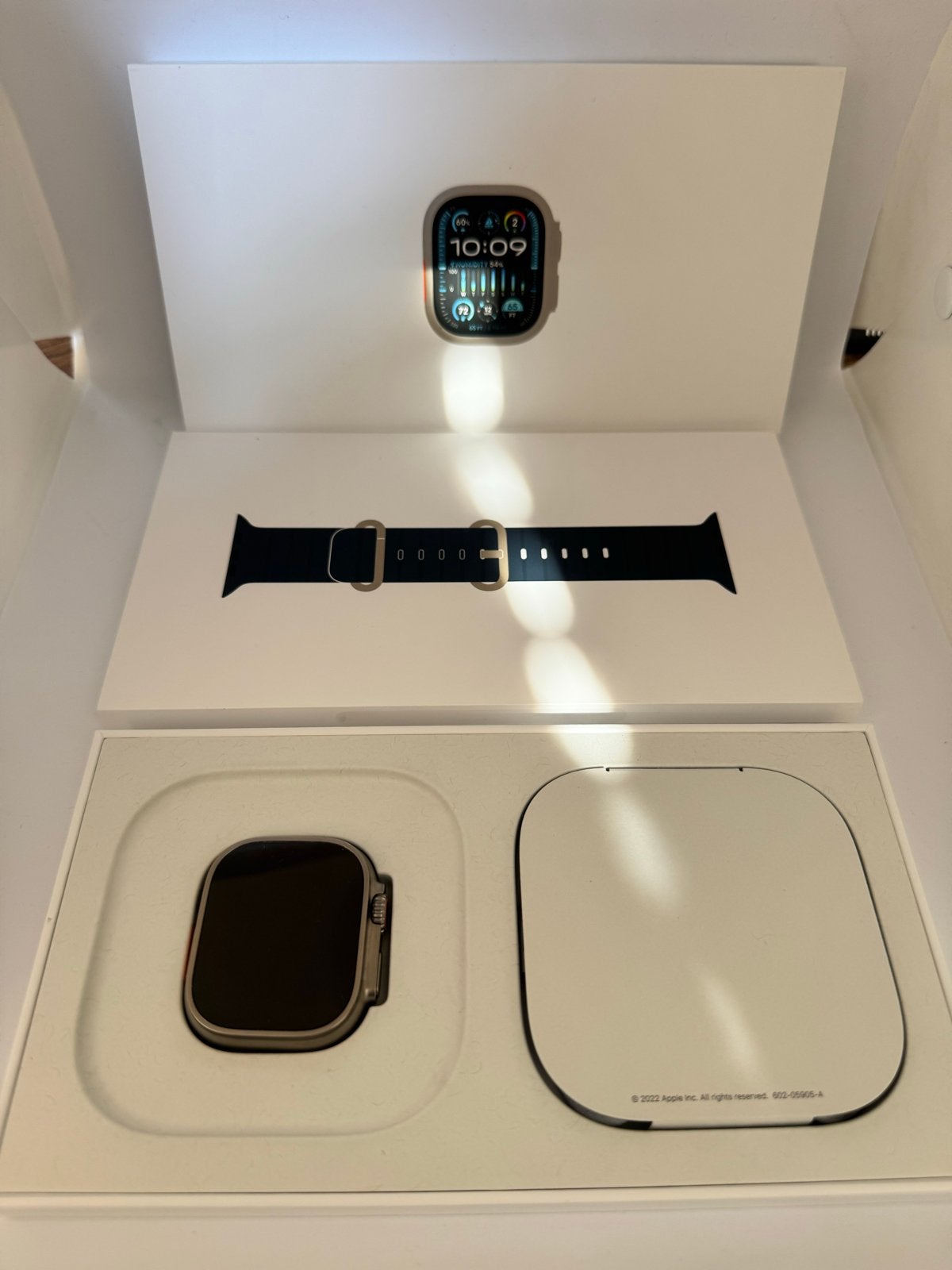 Apple Watch Ultra 2 - met extra bandjes en accessoires, Ophalen, IOS, Zo goed als nieuw, Waterdicht