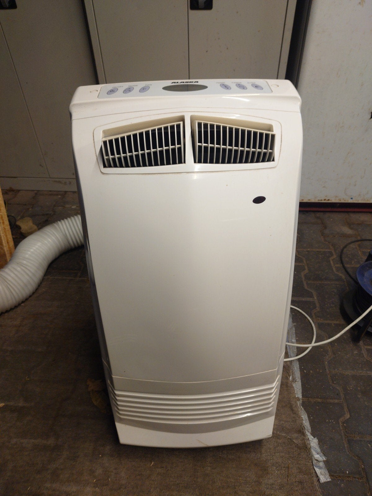 Alaska mobiele airco, Witgoed en Apparatuur, Airco's, Ophalen, Mobiele airco, Minder dan 60 m³, 3 snelheden of meer