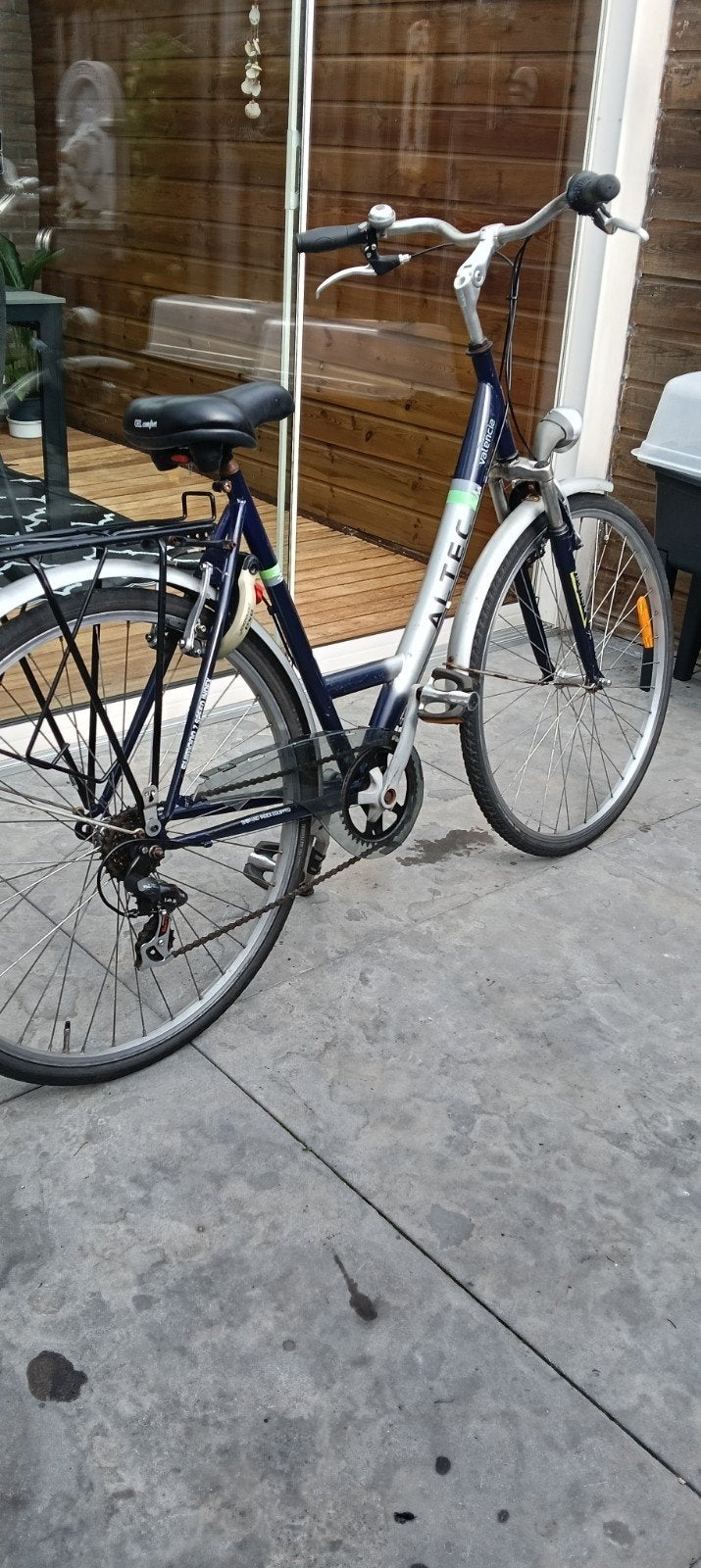 Altec fiets, damesfiets, 28 inch, 3 versnellingen, Fietsen en Brommers, Overige merken, Gebruikt, Velgrem, Versnellingen