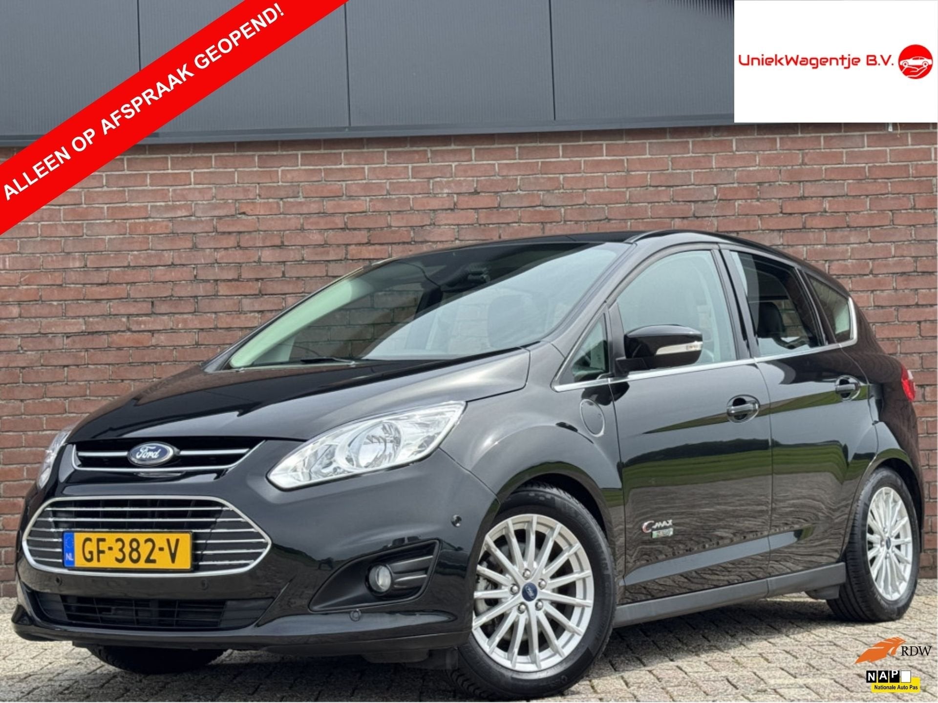 Ford C-MAX 2.0 PLUG-IN HYBRID TITANIUM PLUS | NL-AUTO!, Auto's, Gebruikt, 4 cilinders, 7 kWh, Zwart