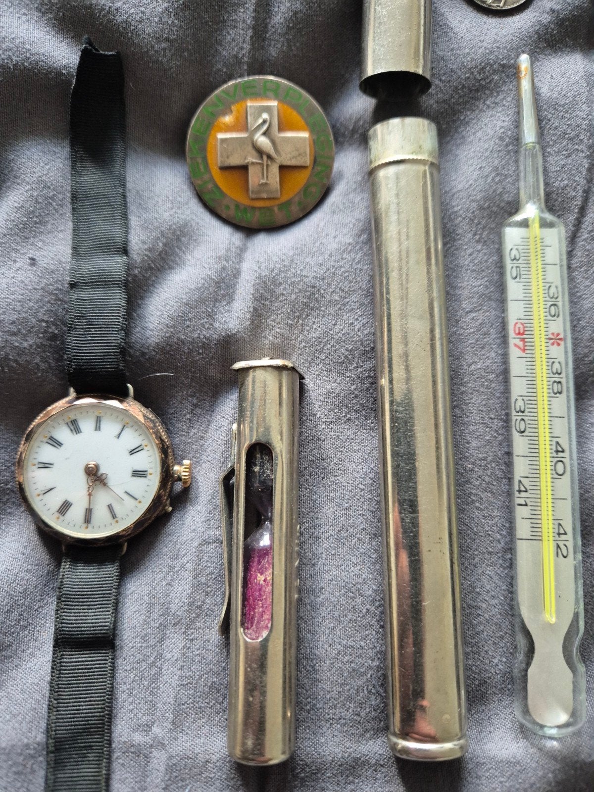 Antieke medische instrumenten en horloge, Ophalen of Verzenden