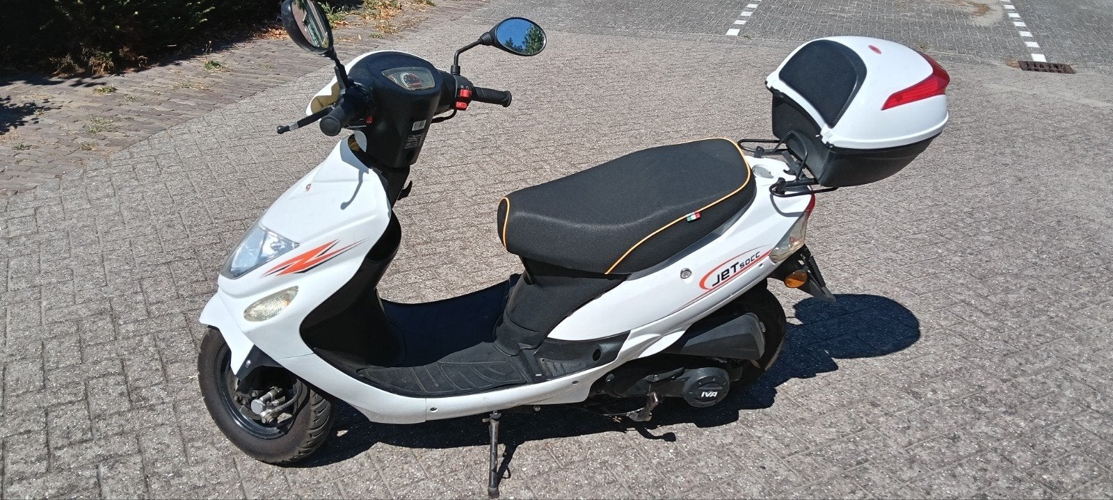 iva jet scooter, Fietsen en Brommers, Scooters | Overige merken, Ophalen, Gebruikt, Maximaal 45 km/u, Benzine
