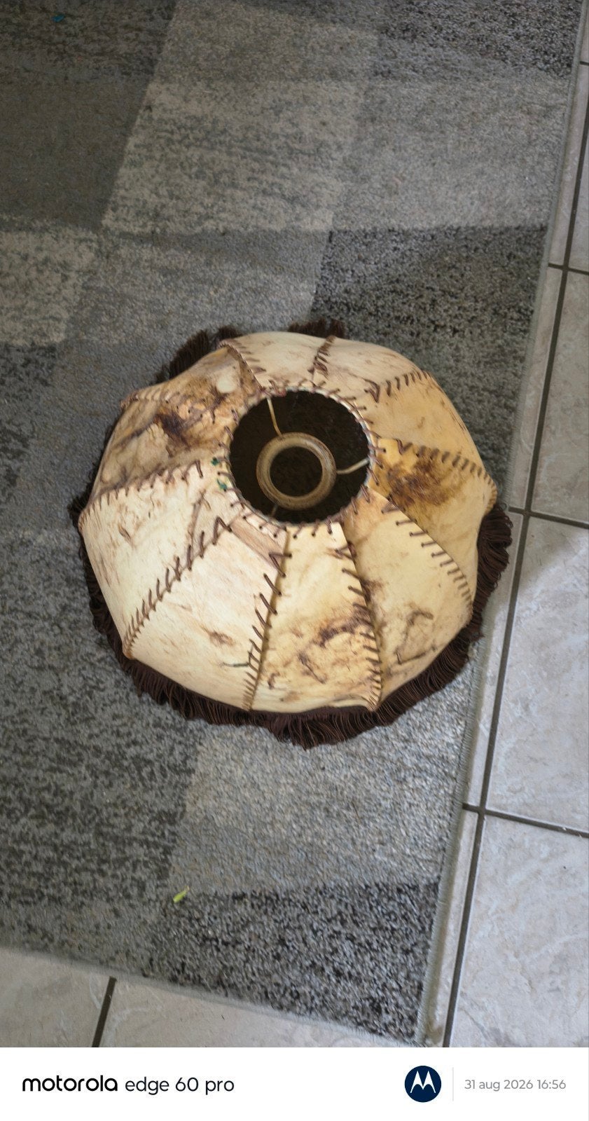 Vintage lampenkap van perkament met franjes, Antiek en Kunst, Antiek | Lampen, Ophalen of Verzenden