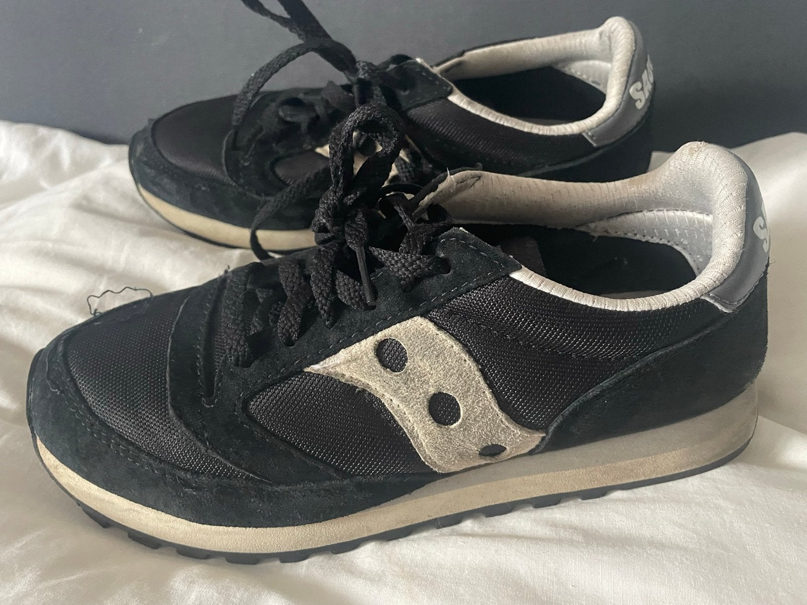 Saucony Zwart/Crème Sneakers Maat 40 - Comfortabel & Trendy, Verzenden, Zwart, Sneakers of Gympen, Gedragen