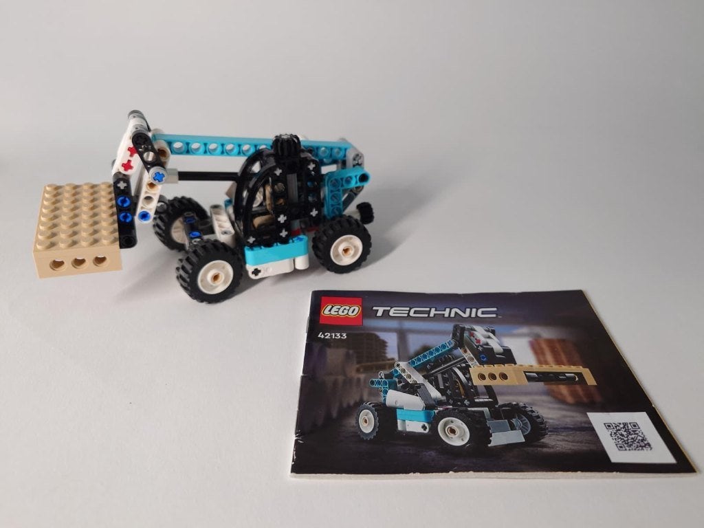 LEGO Technic Verreiker 42133, Kinderen en Baby's, Lego, Inclusief instructies, Ophalen of Verzenden, Zo goed als nieuw