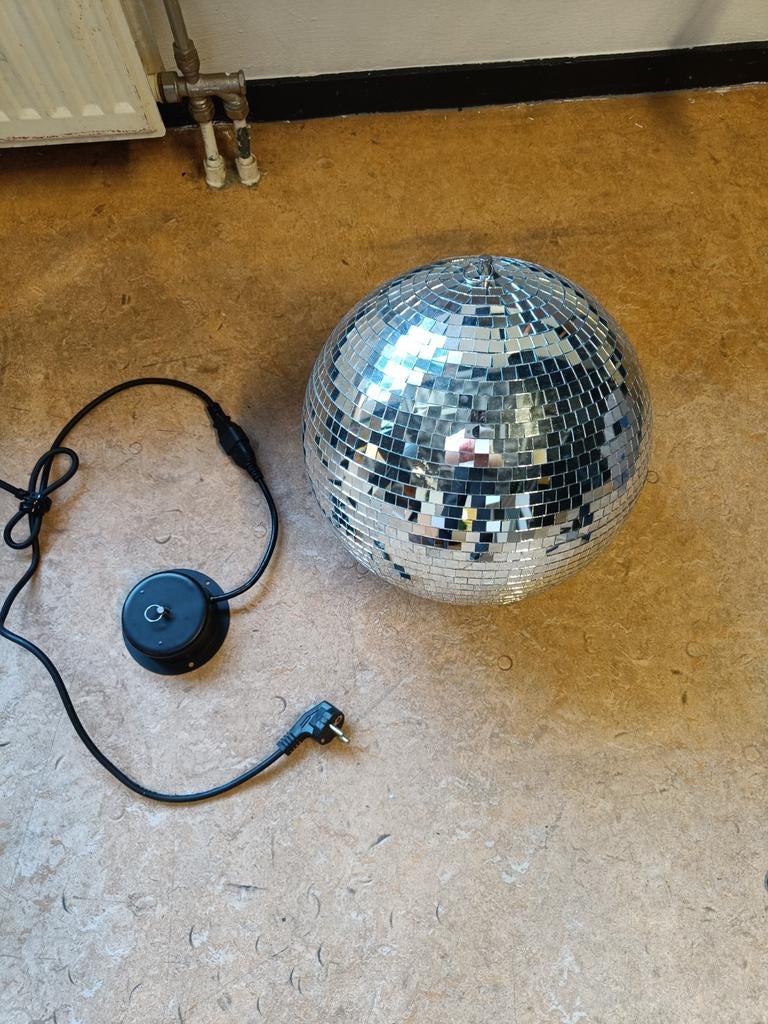 Discobal 30cm met draai motor, Muziek en Instrumenten, Licht en Laser, Ophalen of Verzenden, Zo goed als nieuw, Discobol