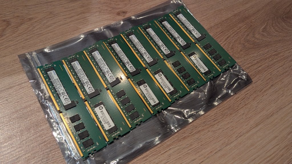 128gb Samsung DDR4 PC4 - 2933Y ECC REG 8x 16GB, Computers en Software, RAM geheugen, Server, DDR4, Ophalen of Verzenden, Zo goed als nieuw