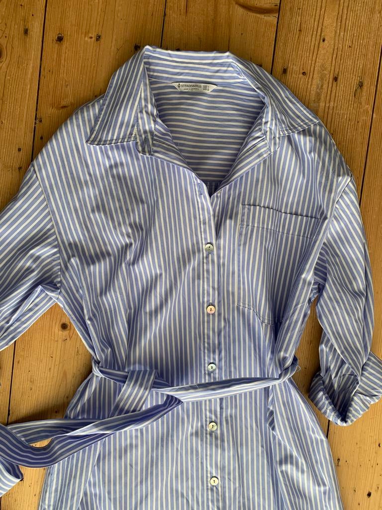 Stradivarius blouse jurk met splitjes, Blauw, Maat 42/44 (L), Ophalen of Verzenden, Zo goed als nieuw