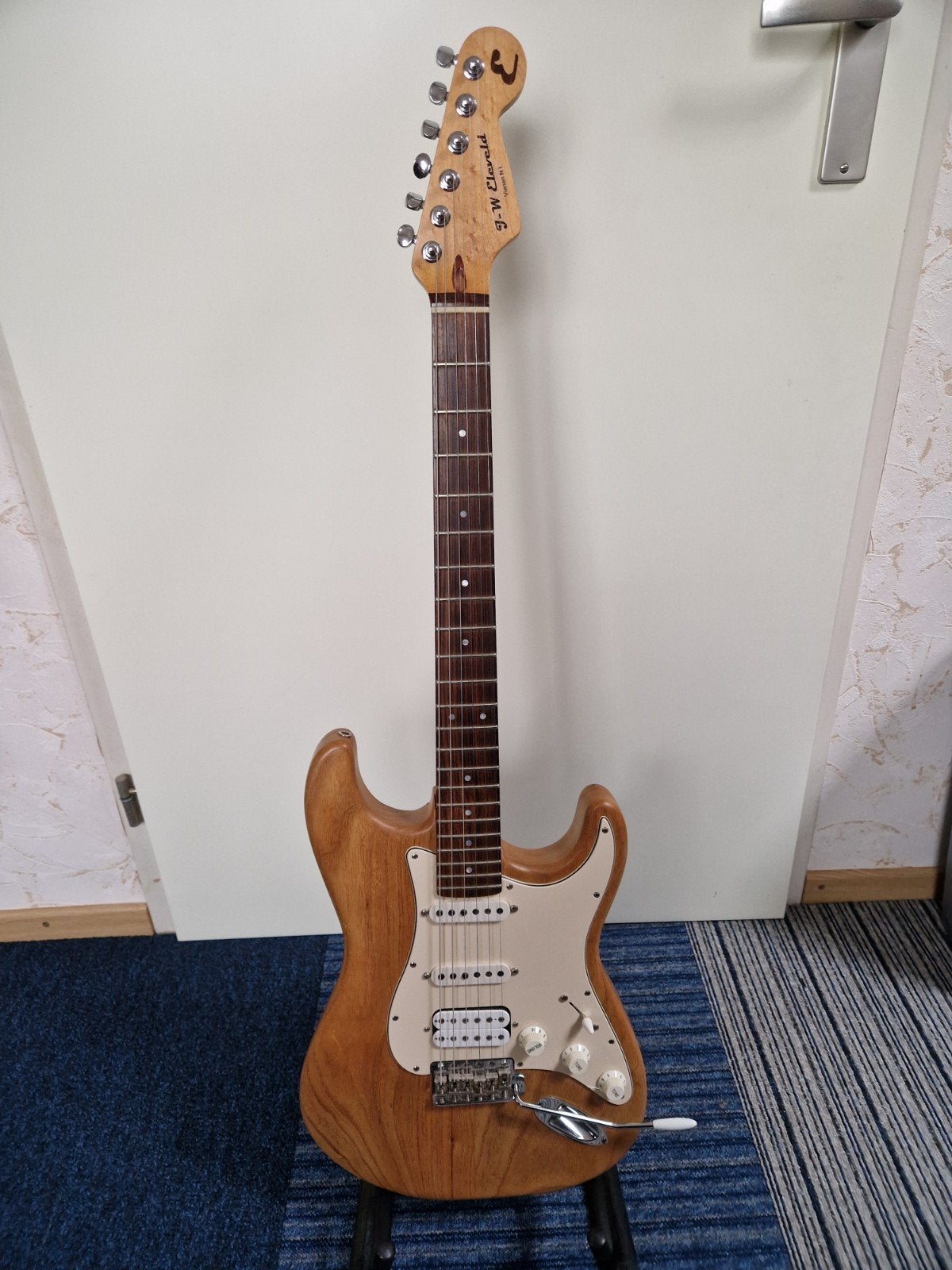 J.W. Eleveld Stratocaster - HSS configuratie, Muziek en Instrumenten, Ophalen, Zo goed als nieuw, Solid body, Overige merken
