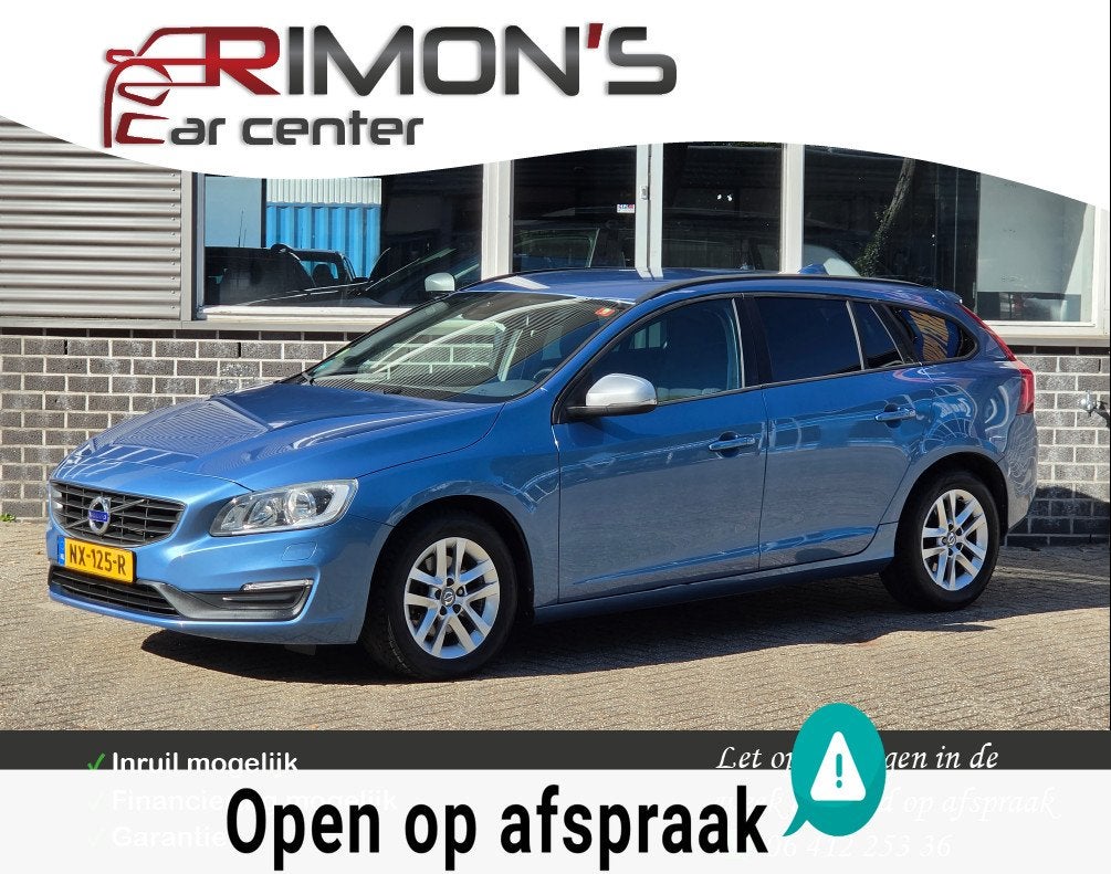 Volvo V60 2.0 D2 Momentum Dealer Onderhouden 1 Ste Eigenaar, Voorwielaandrijving, Gebruikt, Euro 6, 4 cilinders