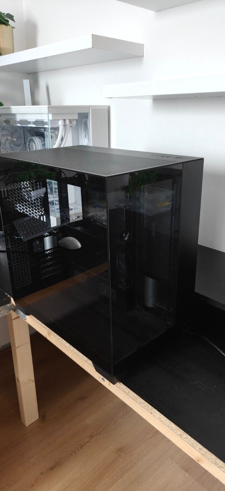 Antec C8 Behuizing - Stijlvolle PC Case, Computers en Software, Computerbehuizingen, Ophalen, Zo goed als nieuw