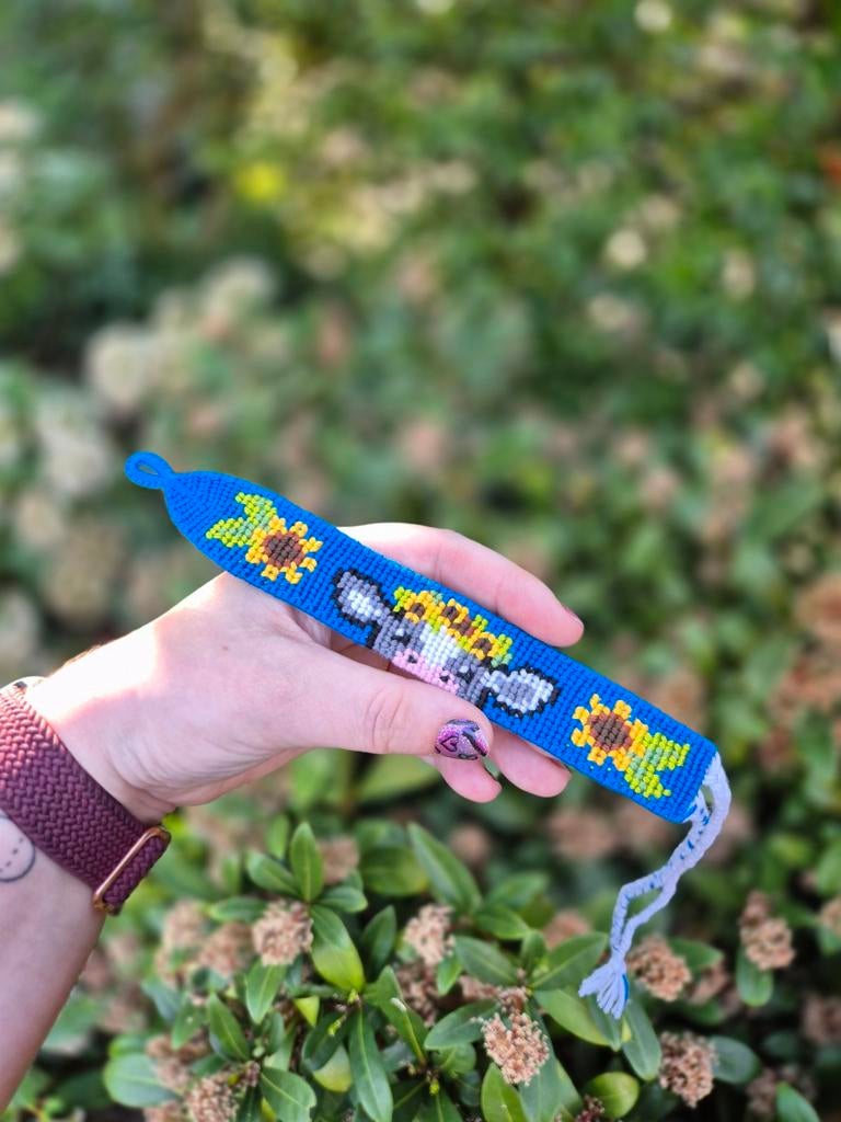 Handgeknoopt armbandje: Zonnebloem & Koe Sunny, Overige materialen, Blauw, Nieuw, Ophalen of Verzenden