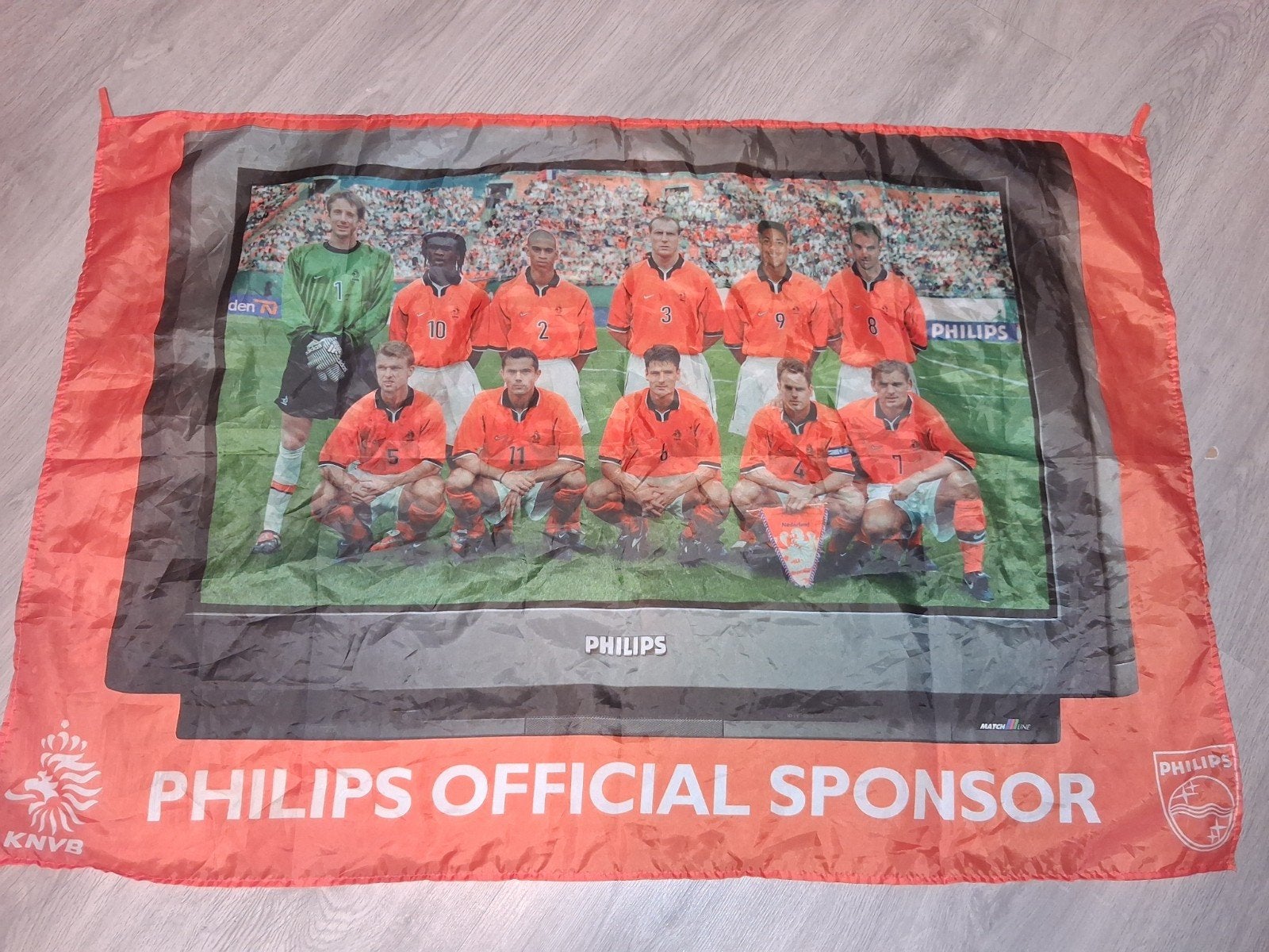 KNVB Philips Official Sponsor Oranje Vlag, Gebruikt, Ophalen of Verzenden, Philips, Philips International B.V., High Tech Campus 5, 5656 AE Eindhoven, Nederland