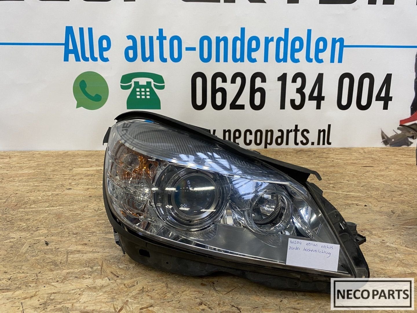 C klasse W204 xenon koplamp rechts origineel, Auto-onderdelen, Verlichting, Gebruikt, -, Ophalen of Verzenden, -