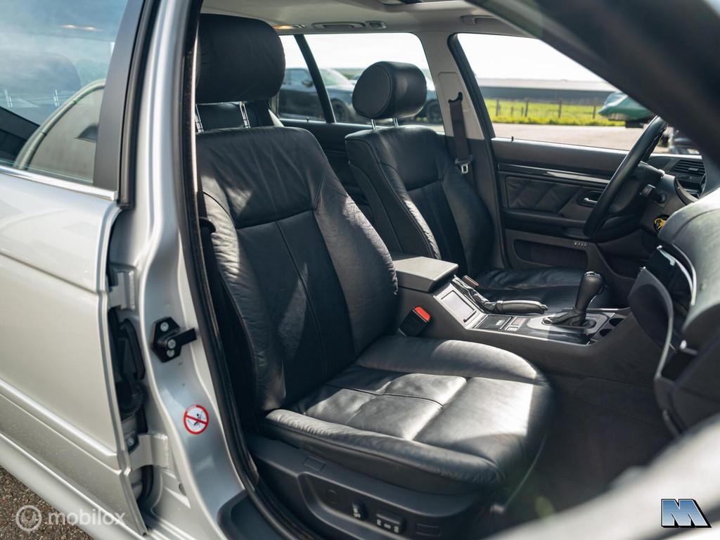 BMW E39 5-serie Touring 525i Youngtimer | Leer | Memory |, Auto's, Automaat, Achterwielaandrijving, Zwart, Automatische klimaatregeling