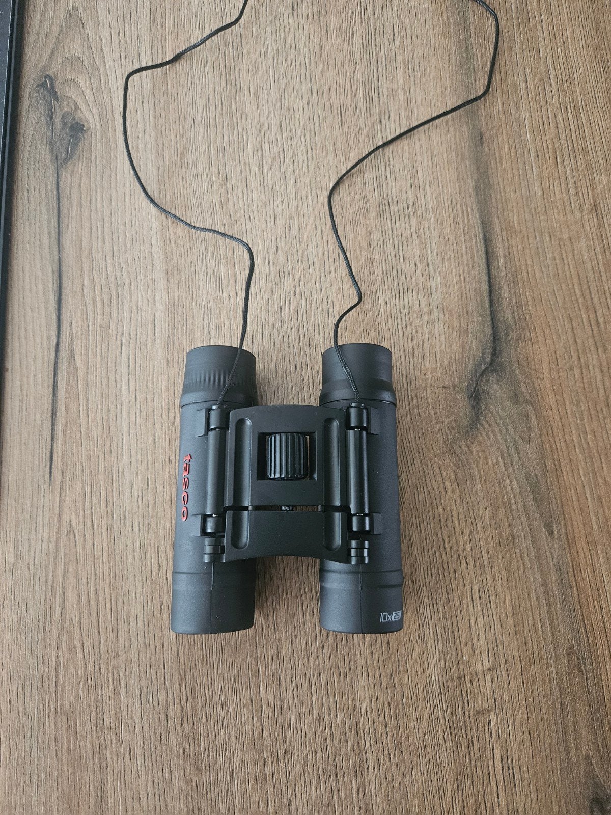 Tasco Verrekijker 10x25 met hoesje, Dakkant (recht), Ophalen of Verzenden, Zo goed als nieuw, 8 tot 12x