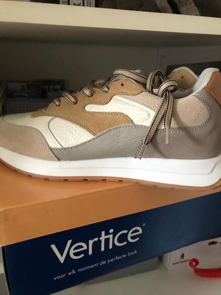 Super nieuwe  leren schoenen 42, Kleding | Dames, Blauw, Overige typen, Nieuw, Ophalen of Verzenden