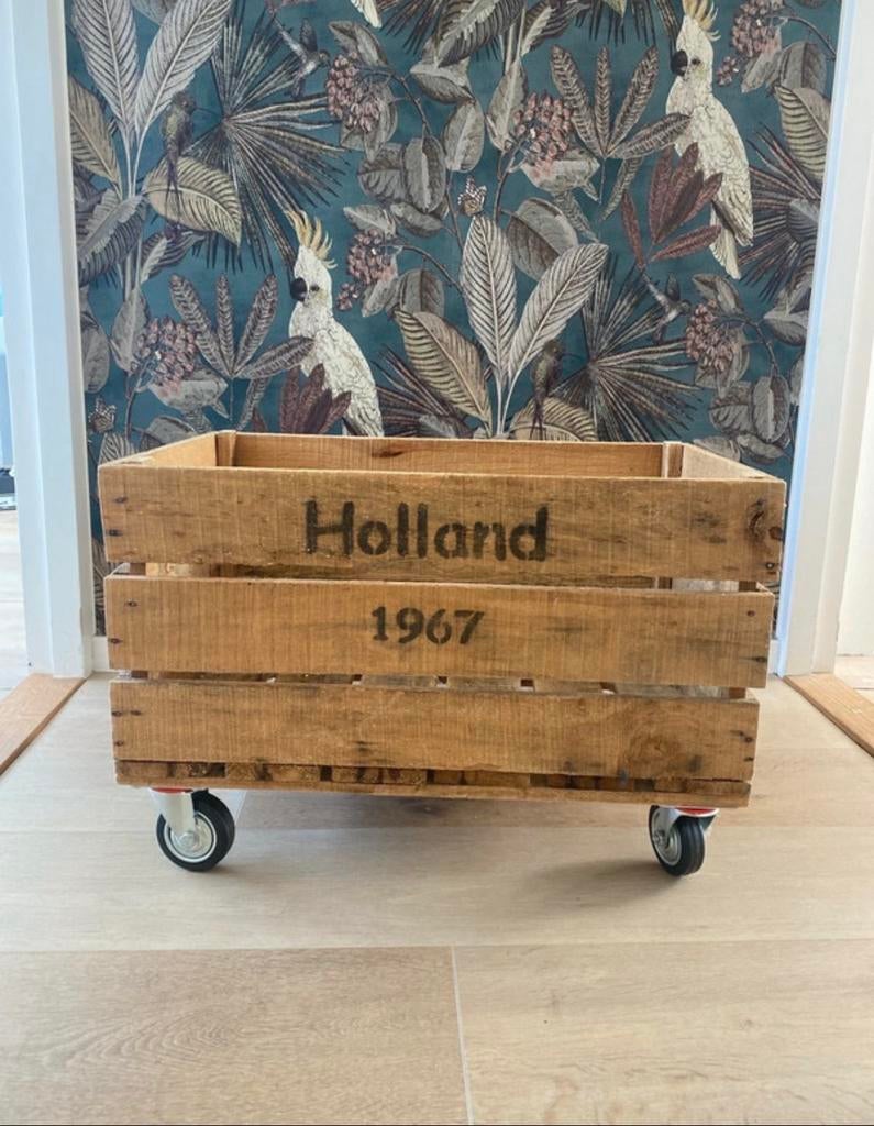 Fruitkist op wieltjes, Gebruikt, Ophalen of Verzenden, Bruin, Vintage