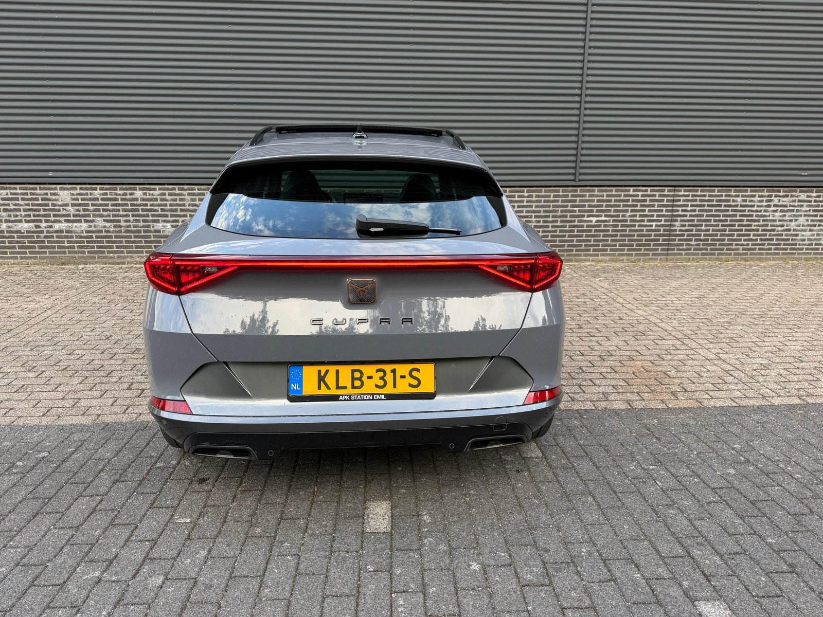 Cupra Formentor 1.4 E-hybrid 204pk Dsg-6 2022 Grijs, Auto's, 1581 kg, 4 cilinders, Formentor, Plug-in hybride