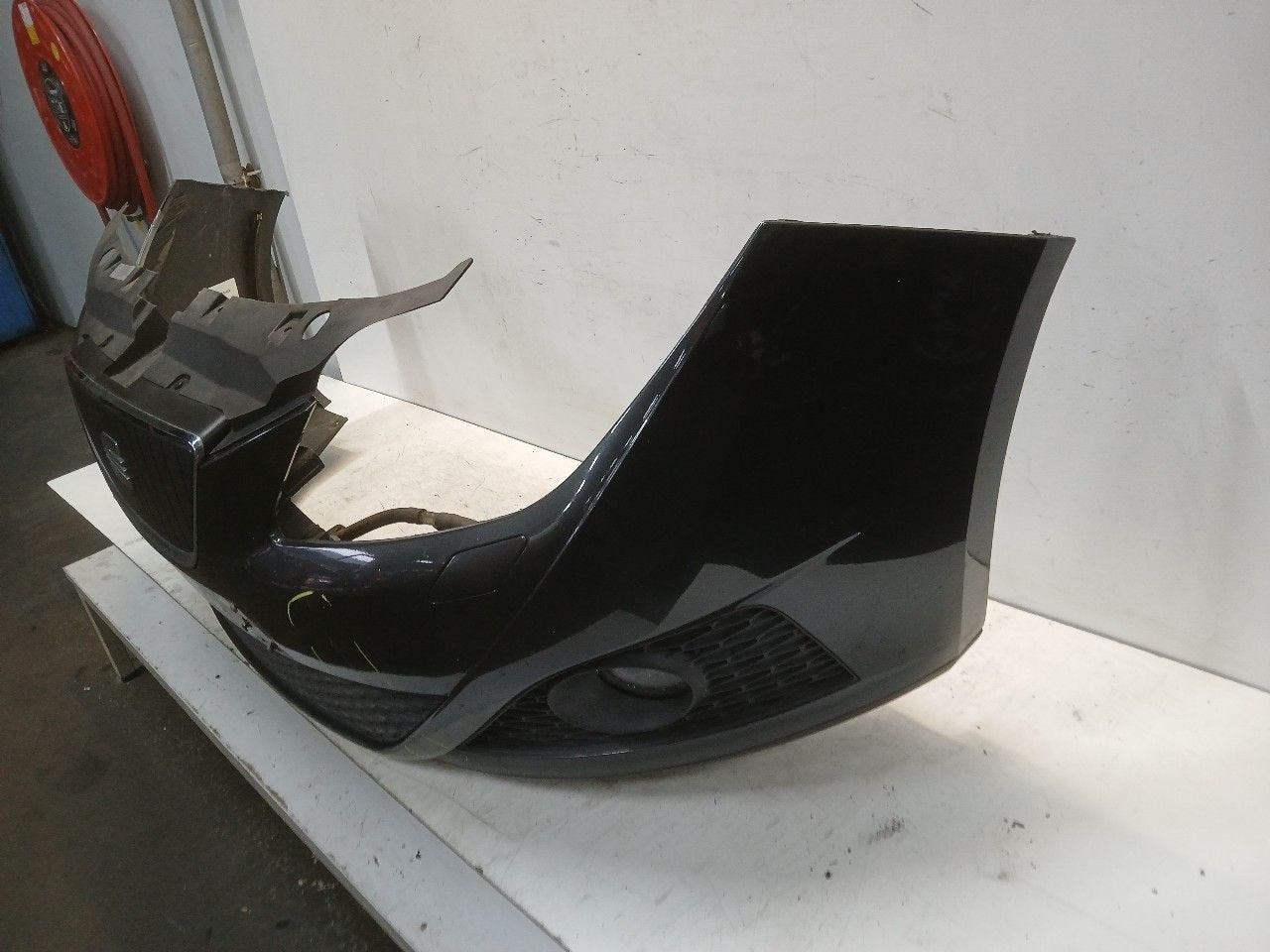 Bumper voor Seat Ibiza, Onderdelen@venauto.nl, Van der Ven Autorecycling B.V., Gebruikt, Ettenseweg 76, 4706 PB Roosendaal, The Netherlands