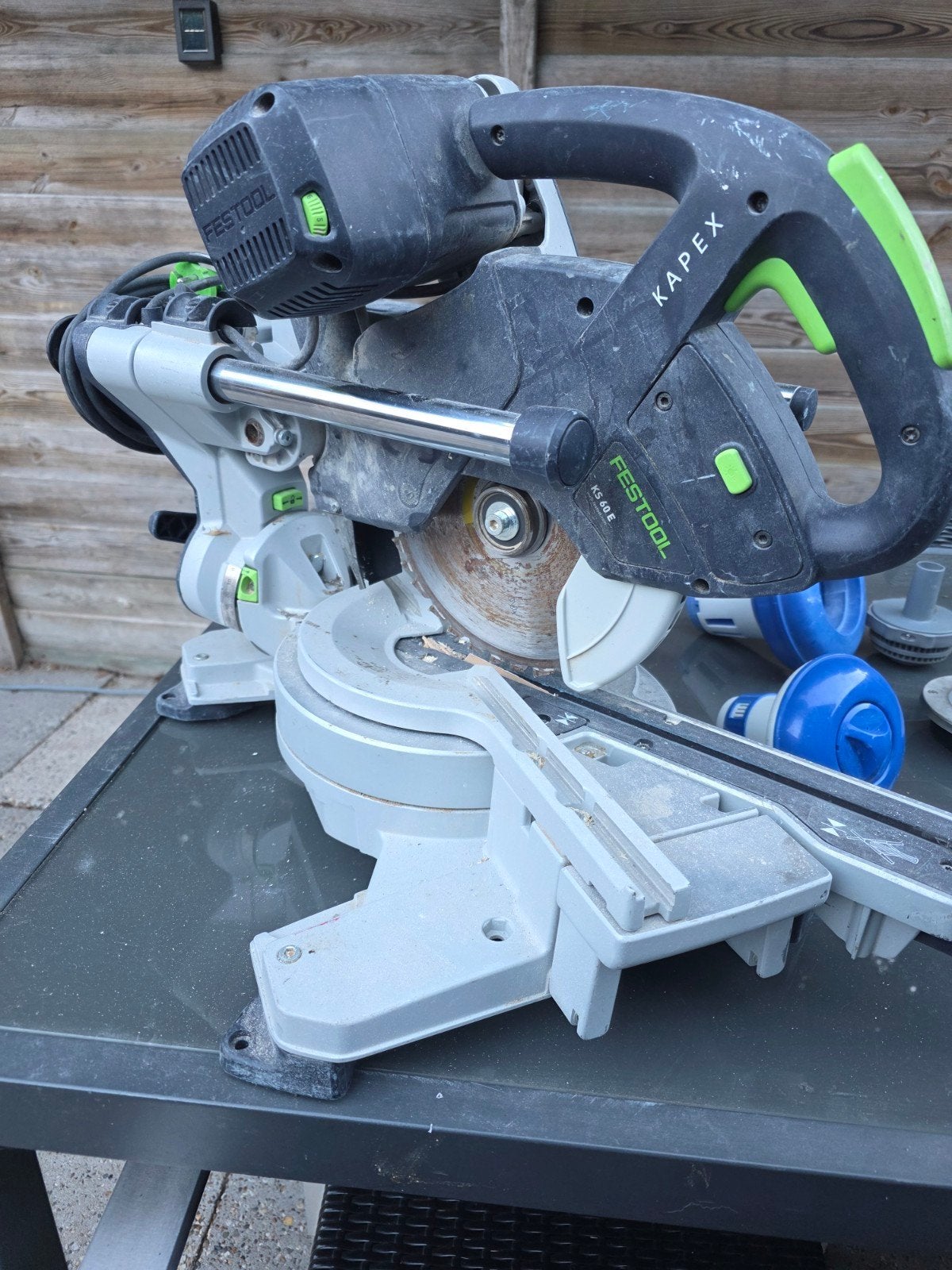 Festool Kapex KS 60 E Afkortzaag - Gebruikt, Doe-het-zelf en Verbouw, Gereedschap | Zaagmachines, Gebruikt, 70 mm of meer, Ophalen of Verzenden