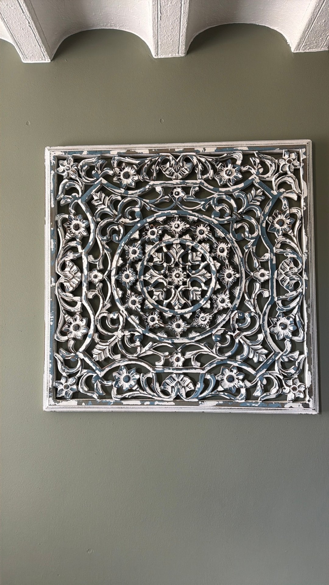 Indonesië houtsnijwerk, Ophalen