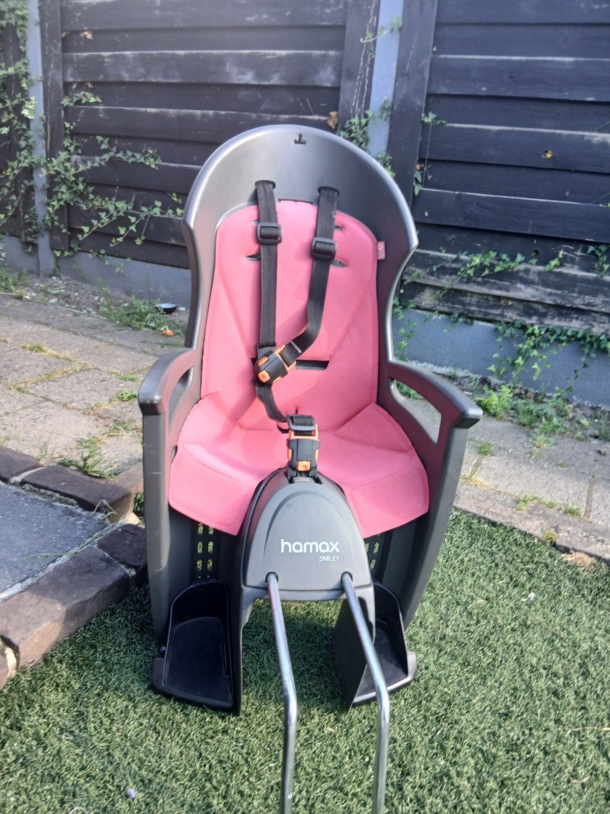 Kinderstoel, Fietsen en Brommers, Brommerhelmen, Ophalen of Verzenden, Nieuw