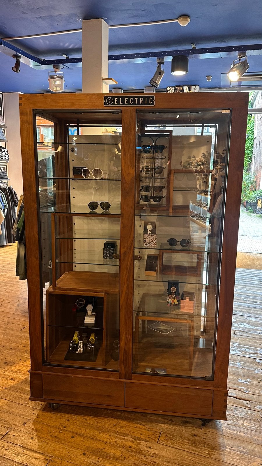 Mooie displaykast voor diverse toepassingen, Ophalen, Gebruikt, 50 tot 100 cm, 150 tot 200 cm