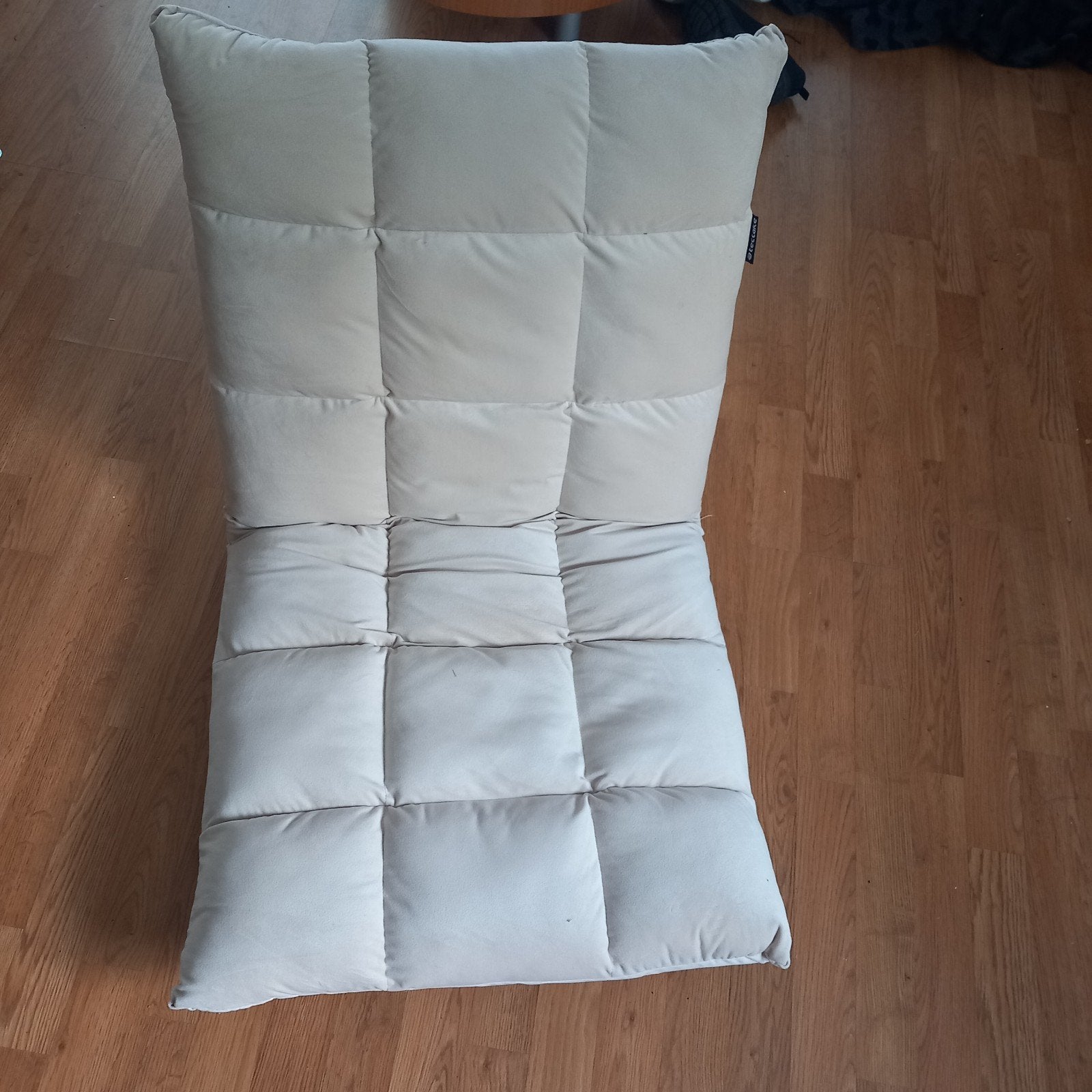 Tectake Vloerstoel - Verstelbare Vloer Fauteuil, Huis en Inrichting, Ophalen, Modern, Comfortabel, Overige kleuren, Zo goed als nieuw