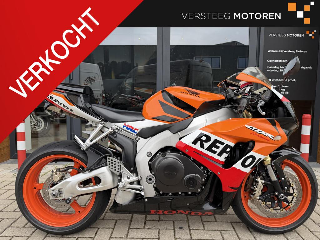 Honda CBR1000RR REPSOL CBR 1000 RR # SC57 # Laser, Rivium Boulevard 222-11
2909 LK  Capelle aan den Ijssel, NL, Bedrijf, Super Sport