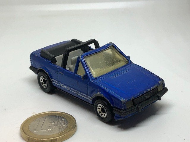 Ford Escort XR3i Cabriolet, Matchbox, Ophalen of Verzenden, Gebruikt, Auto