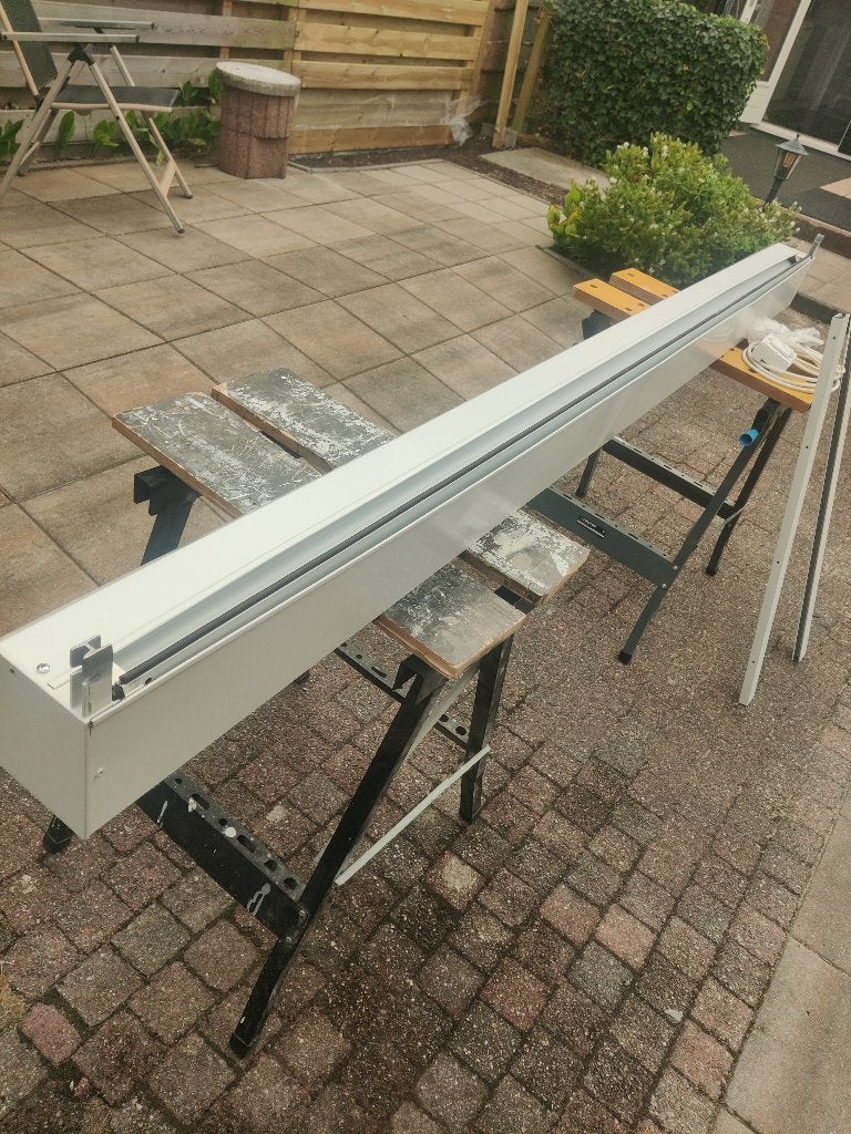 Wit elektrisch rolluik, Ophalen, Zo goed als nieuw, 200 cm of meer, Elektrische bediening