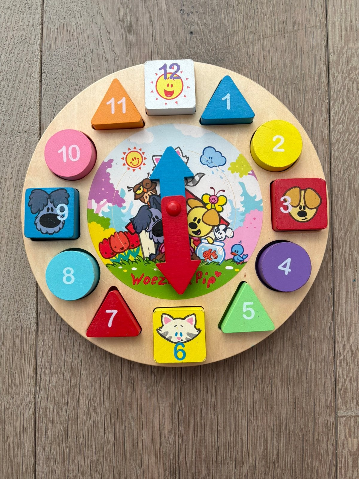 Puzzel Woezel en Pip klok, Ophalen of Verzenden, 10 tot 50 stukjes, Gebruikt, Van hout