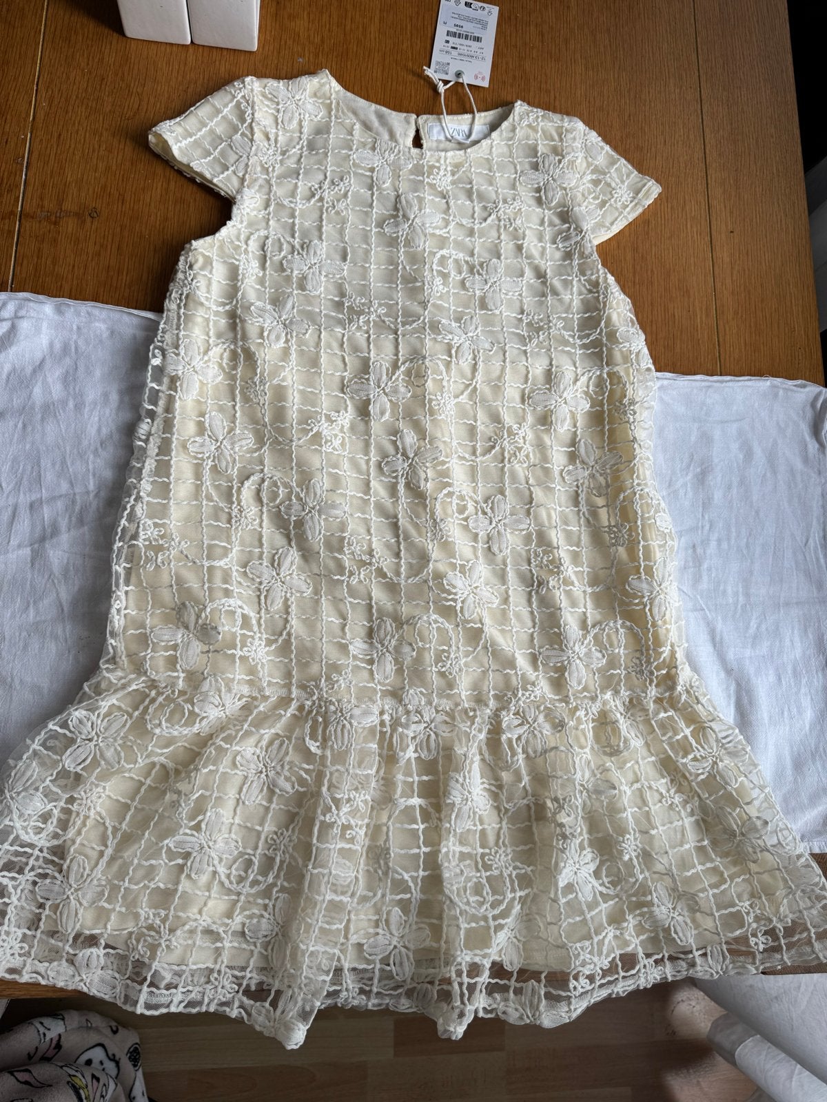 ZARA Meisjes Jurk Crème Kant Bloemen Nieuw, Ophalen of Verzenden, Nieuw, Meisje, Jurk of Rok