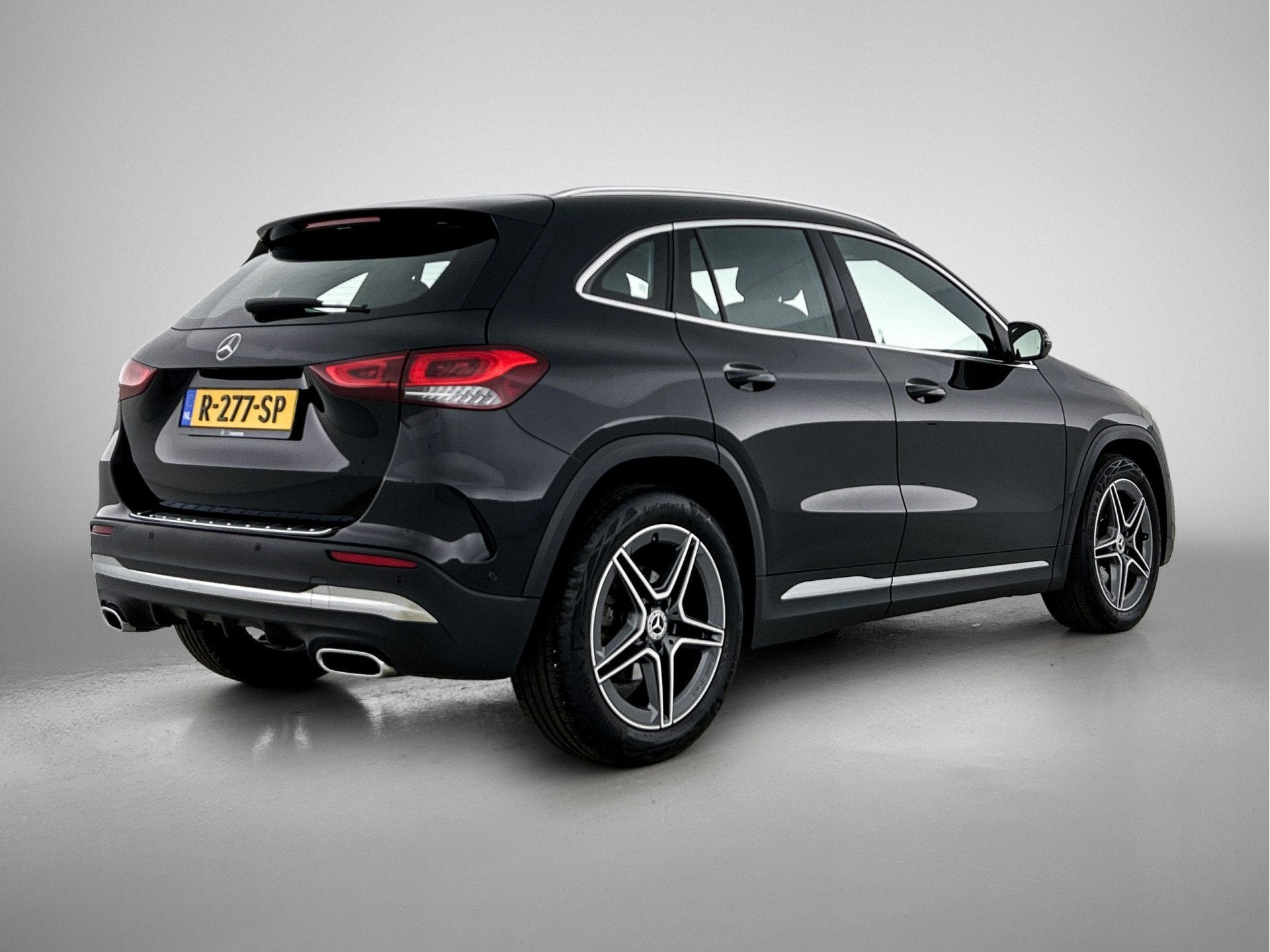 Mercedes-Benz GLA 200 AMG line | Trekhaak | Alarm scm 3 | Do, 12 maanden, 4 cilinders, Parkeerassistent, SUV of Terreinwagen