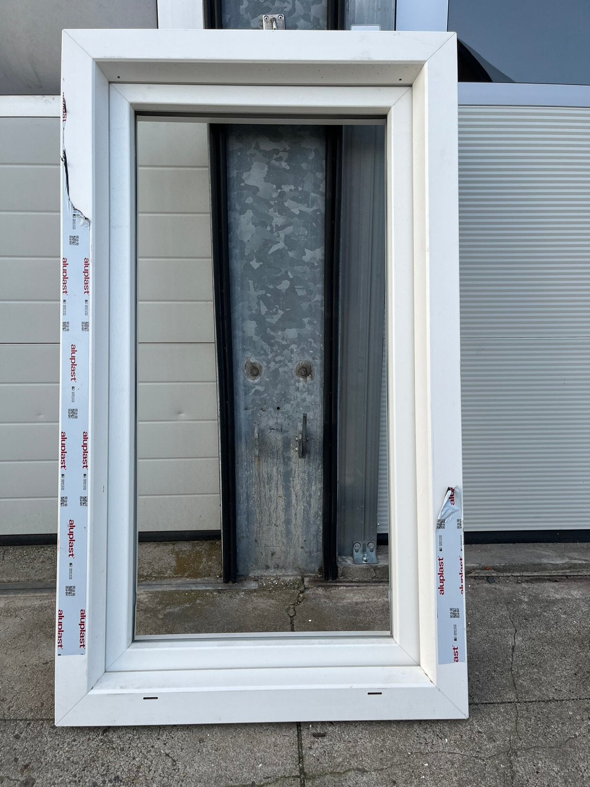 Nieuw aluplast kunststof kozijn met draai kiep raam, Kunststof, Raamkozijn, Nieuw, 75 tot 150 cm