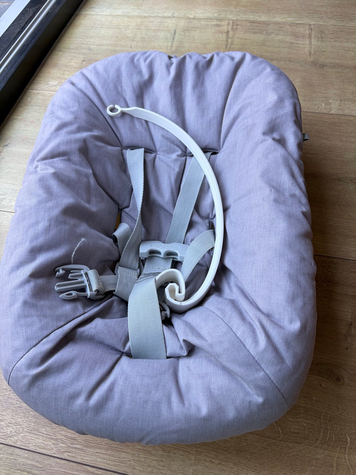 Stokke Tripp Trapp Newborn Set met speelgoedhanger, Ophalen, Zo goed als nieuw