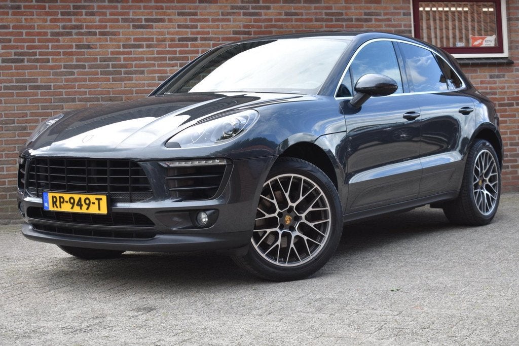 Porsche Macan 2.0 '18 Pano Leder Clima Navi Cruise Inruil mo, Auto's, Automaat, Gebruikt, 4 cilinders, Bedrijf