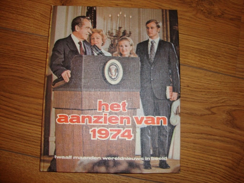 Het aanzien van 1974, Boeken, Geschiedenis | Wereld, 20e eeuw of later, Overige gebieden, Ophalen of Verzenden, Zo goed als nieuw