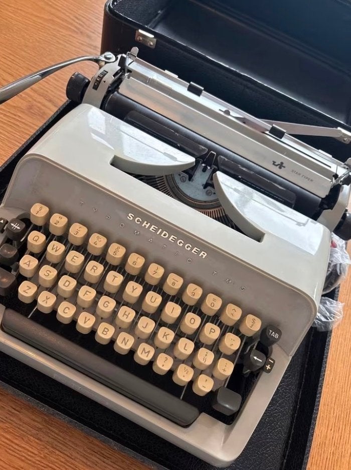 Oude Scheidegger typemachine typmachine, Ophalen, Gebruikt