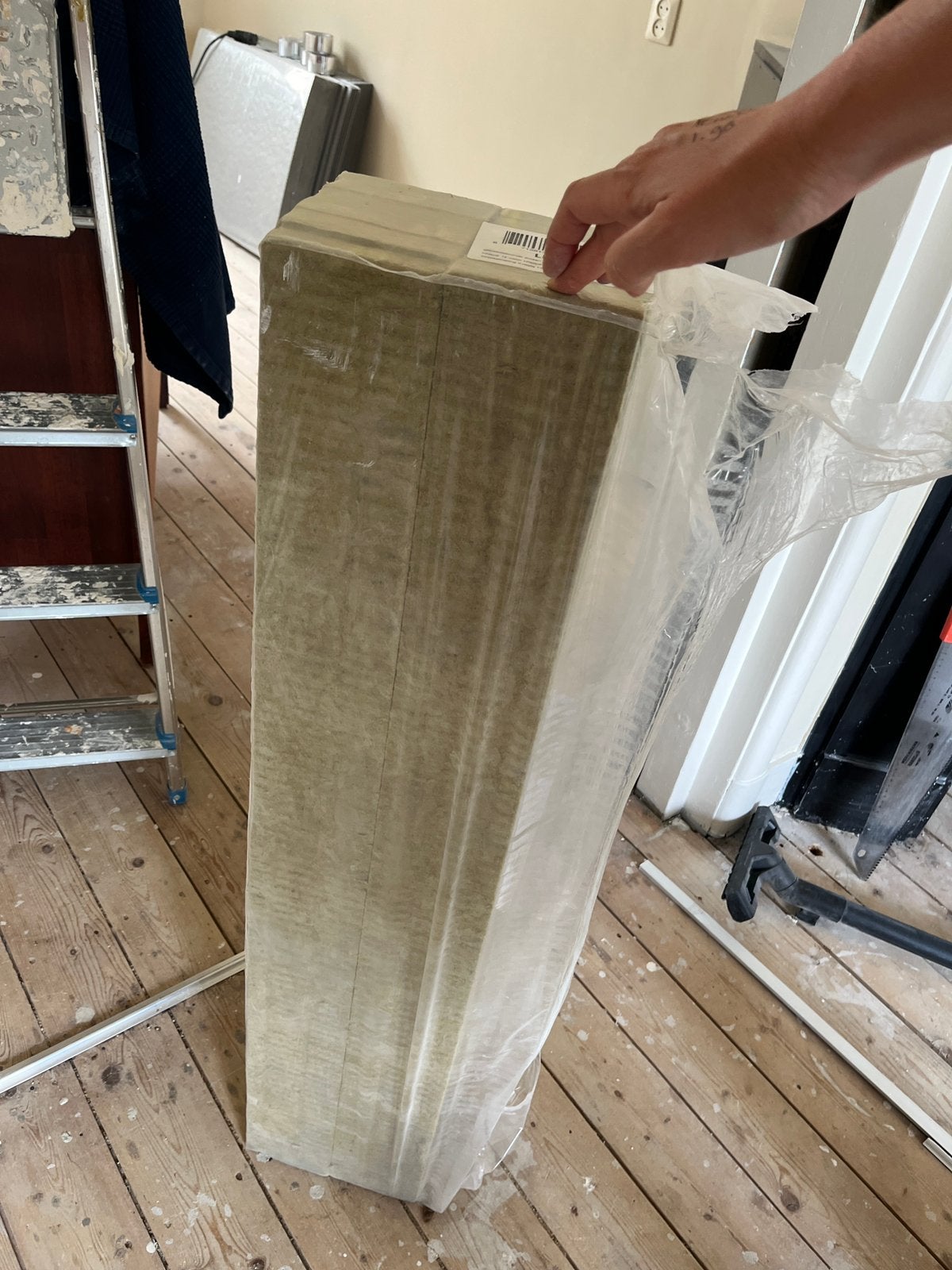 12 isolerende stroken over, Overige materialen, Nieuw, Minder dan 5 m², Vloerisolatie