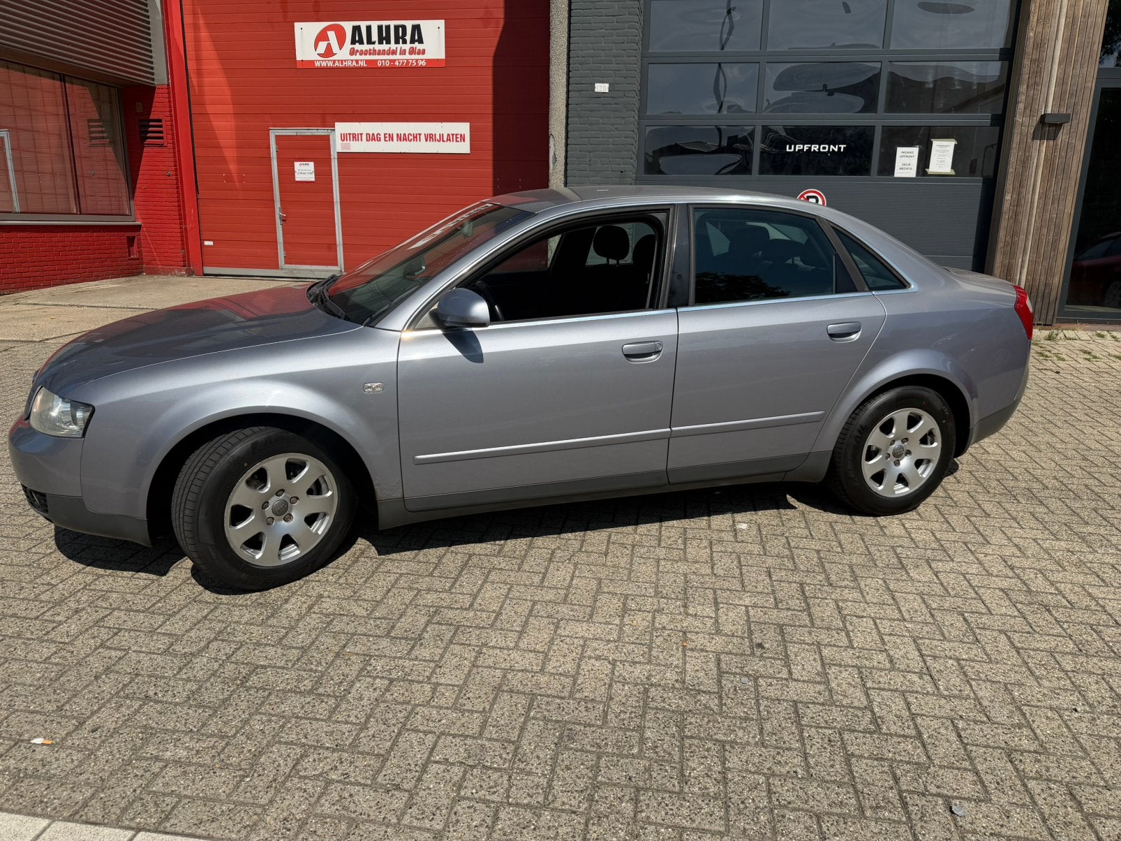 Audi A4 2.0  2004, Auto's, Audi, 4 cilinders, 1984 cc, A4, Origineel Nederlands
